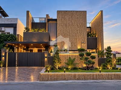 14 Marla Luxury House For Sale In B-17, Block B, Islamabad | Solar Installed 14 Marla Luxury House For Sale In B-17, Block B, Islamabad | Solar Installed