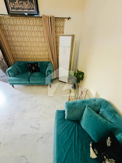 1 Kanal seperated gate Upper Portion In Available For Rent In Dha Phase 5 1 Kanal seperated gate Upper Portion In Available For Rent In Dha Phase 5