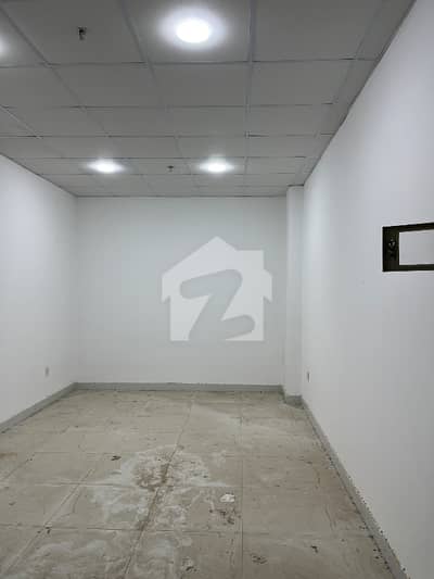 گلبرگ گرینز گلبرگ,اسلام آباد میں 1 مرلہ Studio دفتر 25.0 ہزار میں کرایہ پر دستیاب ہے۔