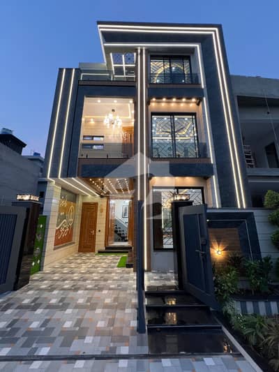 5 MARLA LUXURY HOUSE AVAILABLE FOR SALE IN PARK VIEW CITY LHR 5 MARLA LUXURY HOUSE AVAILABLE FOR SALE IN PARK VIEW CITY LHR