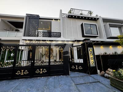 10 Marla Modern Designer House For Sale In Buch Villas Multan
