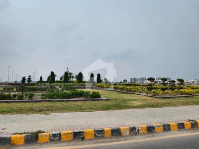 Lucrative Location Pair 8 Marla Commercial Plot For Sale In DHA 9 Prism- Block Zone 1 Commercial Lahore