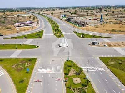 10 Marla Plot Is For Sale In Reasonable Price