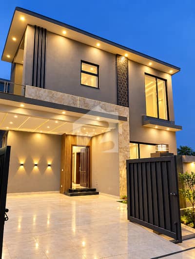 10 Marla Owner Build House For Sale In DHA Phase 7 Block-T