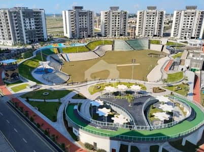 10 Marla 3 Bedrooms Flat Available For Rent.