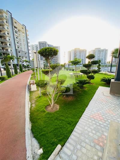 10 Marla 3 Bedrooms Hot View Apartment For Rnet.