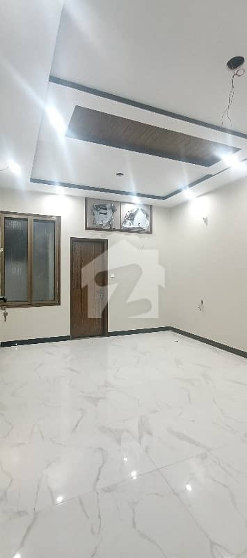 شمسی سوسائٹی شاہ فیصل ٹاؤن,کراچی میں 2 کمروں کا 1 مرلہ پینٹ ہاؤس 1.3 لاکھ میں کرایہ پر دستیاب ہے۔