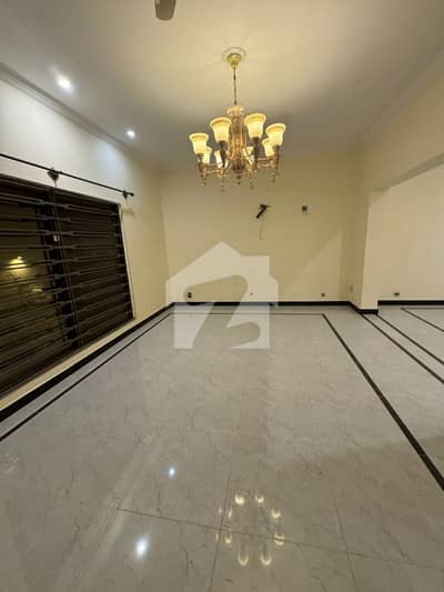 E-11 ISLAMABAD 14 Marla Lower Portion Basement For Rent 3bed With Washroom Drawing Dining Tvl Kichen Parking Gas Parking E-11 ISLAMABAD 14 Marla Lower Portion Basement For Rent 3bed With Washroom Drawing Dining Tvl Kichen Parking Gas Parking