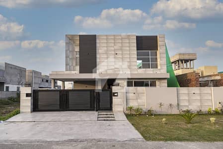 1 KANAL MODERN HOUSE FOR SALE IN DHA PHASE 7