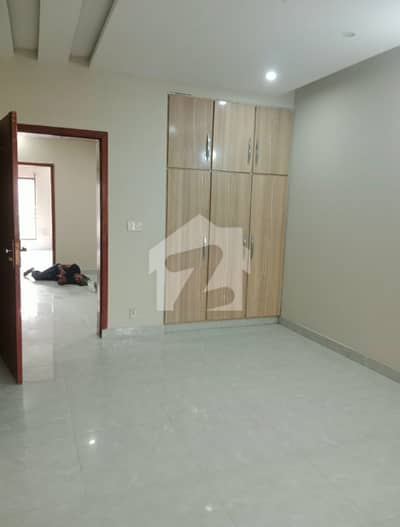 5 Marla 3 Bed Double Storey House For Rent In Ali Park