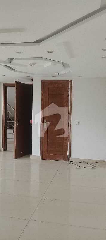Bin Yusuf Properties Offer| DHA Phase 6 Commercial 4 Marla Ground Floor And Mezzanine For Rent