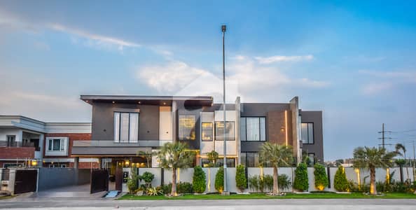 2 KANAL FULLY FURNISHED MODERN DESIGNER HOUSE WITH POOL AVALIABLE FOR SALE