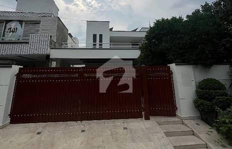 This Is Your Chance To Buy Prime Location House In Lahore