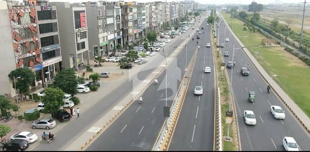 COMMERCIAL SPECIALIST IN DHA LHR