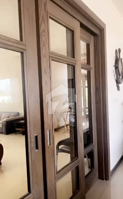 Executive Block 4 Kanal Available On Investor Rate