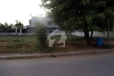 1 kanal Height Location Level Plot sale in Dha Phase 5 Islamabad 1 kanal Height Location Level Plot sale in Dha Phase 5 Islamabad