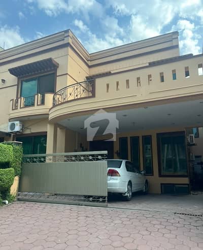 I-8/4 40x80 Separate Upper Portion Available For Rent Ideal Location Near I-8 Markaz