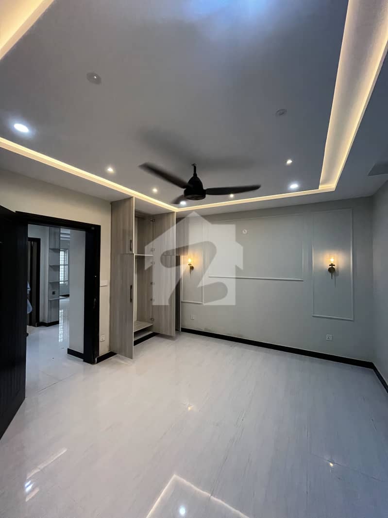 1 Kanal Basement For Rent 1 Kanal Basement For Rent