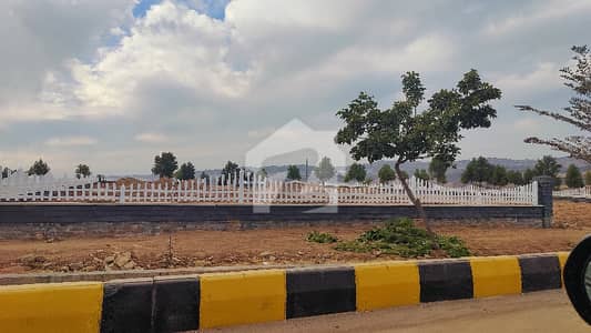 BLUEBELL BLOCK 8 MARLA CORNER CATEGORY + Solid Level Plot On Prime Location BLUEBELL BLOCK 8 MARLA CORNER CATEGORY + Solid Level Plot On Prime Location