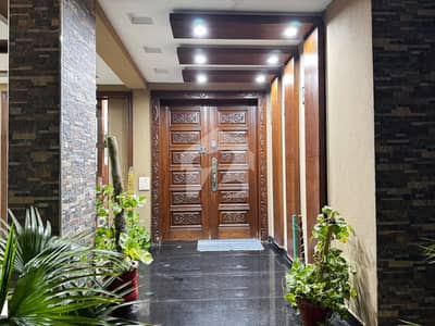 1 Kanal Owner-Built House for Sale in Juniper Block, Bahria Town Lahore