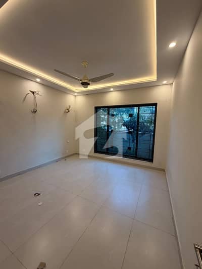 Furnish Room For Rent