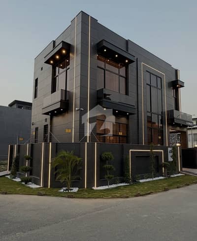 DESIRE HOMES OFFERS 5 MARLA ELEGANTLY DESIGNED HOUSE NEAR DHA OFFICE