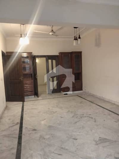 i-8/2 Ground floor for rent near to shifa hospital