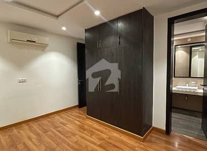 Looking For A Prime Location Flat In Gulberg Gulberg