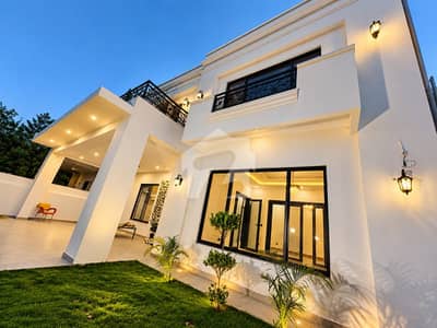 Genuinely available 1 Kanal A+ quality house in sector B