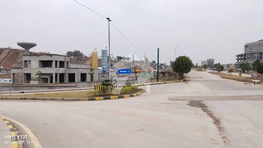 1 Kanal Level Plot In Street 03, Sector B, Dha Phase 5, Islamabad