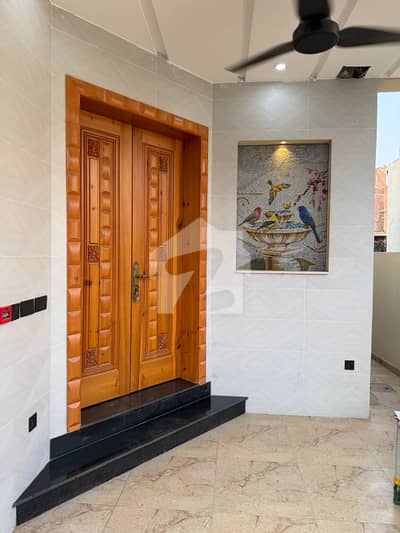Ideal Location 5 Marla Modern House Available For Rent in DHA 9 Town