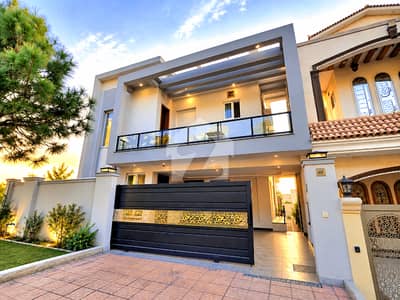 Triple Storey Top Height 10 Marla 7 Bed House