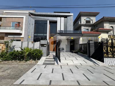 Brand New 10 Marla House For Sale In A Block, Central Park Lahore Brand New 10 Marla House For Sale In A Block, Central Park Lahore