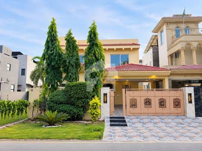 ڈی ایچ اے فیز 6 ڈی ایچ اے ڈیفینس,لاہور میں 4 کمروں کا 10 مرلہ مکان 2.75 لاکھ میں کرایہ پر دستیاب ہے۔ ڈی ایچ اے فیز 6 ڈی ایچ اے ڈیفینس,لاہور میں 4 کمروں کا 10 مرلہ مکان 2.75 لاکھ میں کرایہ پر دستیاب ہے۔