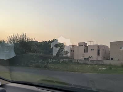 ائیر ایوینیو ۔ بلاک ایل ڈی ایچ اے فیز 8 سابقہ ایئر ایوینیو,ڈی ایچ اے فیز 8,ڈی ایچ اے ڈیفینس,لاہور میں 1 کنال رہائشی پلاٹ 3.45 کروڑ میں برائے فروخت۔ ائیر ایوینیو ۔ بلاک ایل ڈی ایچ اے فیز 8 سابقہ ایئر ایوینیو,ڈی ایچ اے فیز 8,ڈی ایچ اے ڈیفینس,لاہور میں 1 کنال رہائشی پلاٹ 3.45 کروڑ میں برائے فروخت۔