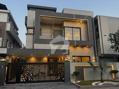 Exclusive 4 Master Bedroom House - 10 Marla Sigle Unit House