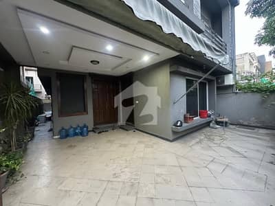 10 Marla Double Unit Elegant House For Sale