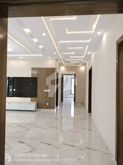 BRAND NEW SUPERB STUNNING DESIGNER HOUSE FOR SALE