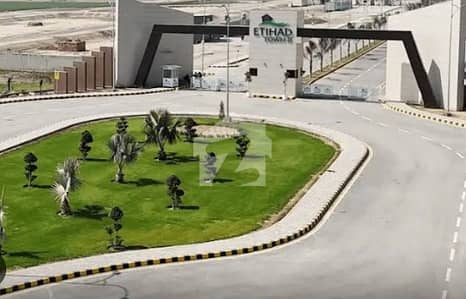 1 Kanal Plot For Sale | 3 year Installment Plan | Park Facing | Best Location