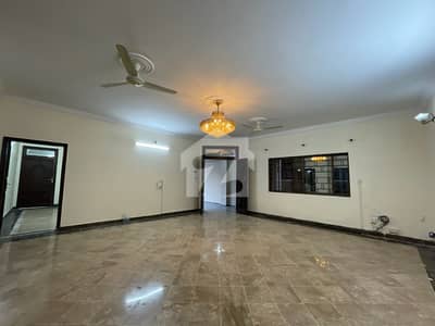 1 Kanal Luxury 6-Bedroom Double Storey House for Rent I-8/3 Islamabad