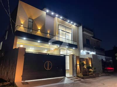 8 MARLA SEMI NEW DOUBLE STORY HOUSE FOR SALE IN BAHADARPUR NEAR BOSAN ROAD