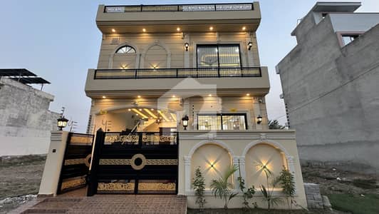 سینٹرل پارک ۔ بلاک سی سینٹرل پارک ہاؤسنگ سکیم,لاہور میں 3 کمروں کا 5 مرلہ مکان 1.85 کروڑ میں برائے فروخت۔ سینٹرل پارک ۔ بلاک سی سینٹرل پارک ہاؤسنگ سکیم,لاہور میں 3 کمروں کا 5 مرلہ مکان 1.85 کروڑ میں برائے فروخت۔