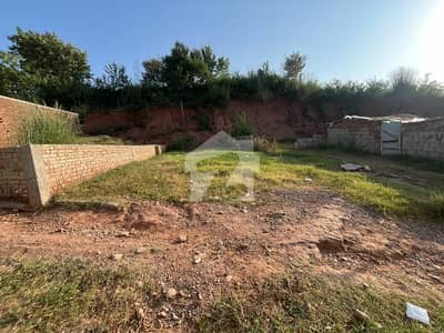 5 Marla Pair Plots Available For Sale 5 Marla Pair Plots Available For Sale