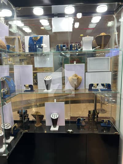 Shop For Rent In GIGA Mall