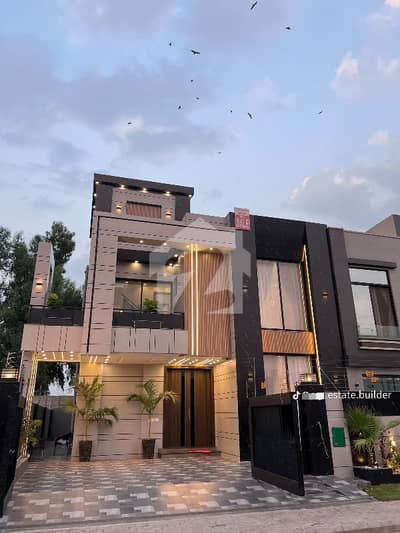 10 MARLA MODERN BEAUTIFUL HOUSE FOR SALE 10 MARLA MODERN BEAUTIFUL HOUSE FOR SALE