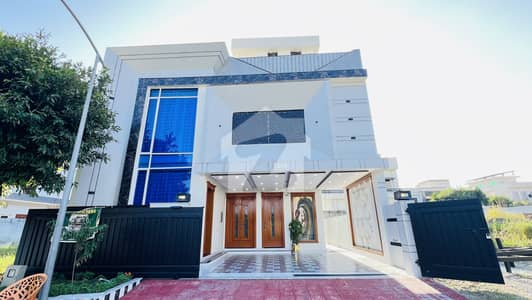 10 Marla Brand New House Fully Furnished For Sale 10 Marla Brand New House Fully Furnished For Sale