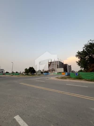5 MARLA IDEAL LOCATION PLOT FOR SALE BAHRIA TOWN LAHORE 5 MARLA IDEAL LOCATION PLOT FOR SALE BAHRIA TOWN LAHORE