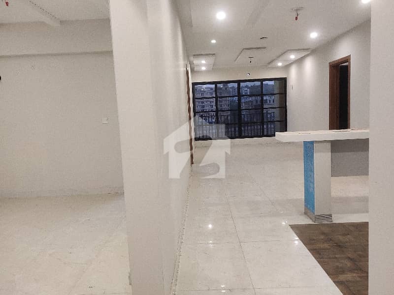 Brand New 3-Bedroom Apartment For Sale Brand New 3-Bedroom Apartment For Sale
