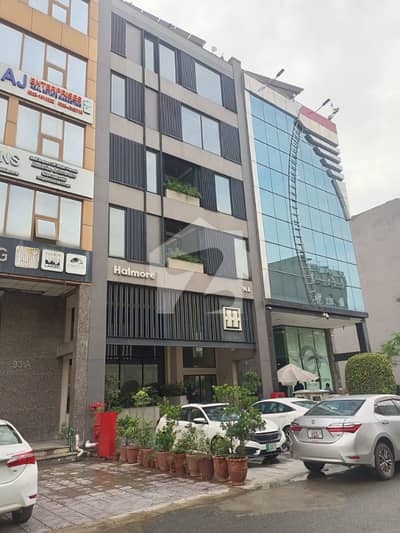 ڈی ایچ اے فیز 8 - کمرشل براڈوے ڈی ایچ اے فیز 8,ڈی ایچ اے ڈیفینس,لاہور میں 8 مرلہ دفتر 90.0 ہزار میں کرایہ پر دستیاب ہے۔