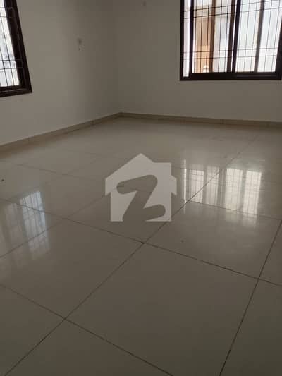 LUXURIOUS 500 YARD BUNGALOW For Rent At Most Prime Location Of Karachi